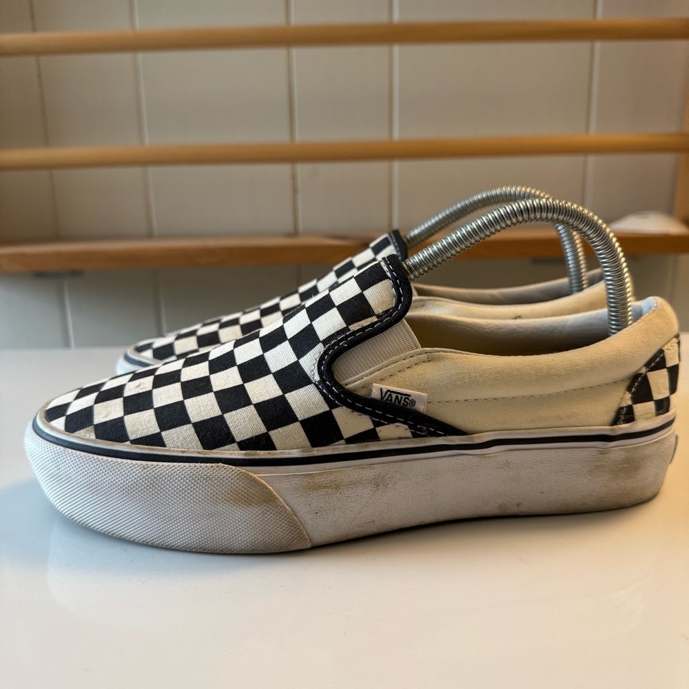 VANS Black and White Checkered Plaid Unisex Slip On Men’s Size 7.5 Sneakers